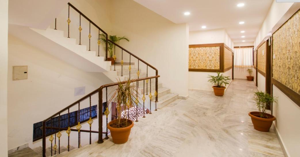 Hotel Grand Ashirwad By Wb Inn Secunderābād Exterior foto
